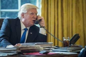 Dazi-Usa-Cina-Trump-grazia-smartphone-e-computer